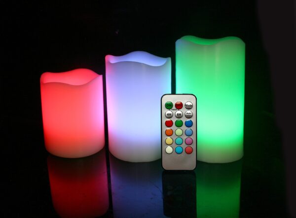 LED Küünal RGB Puldiga